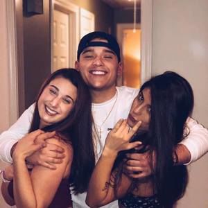 Meet your Posher, Xavier